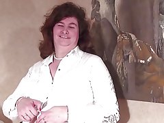 Көпчүлүк эски бабка с волосатой вагиной